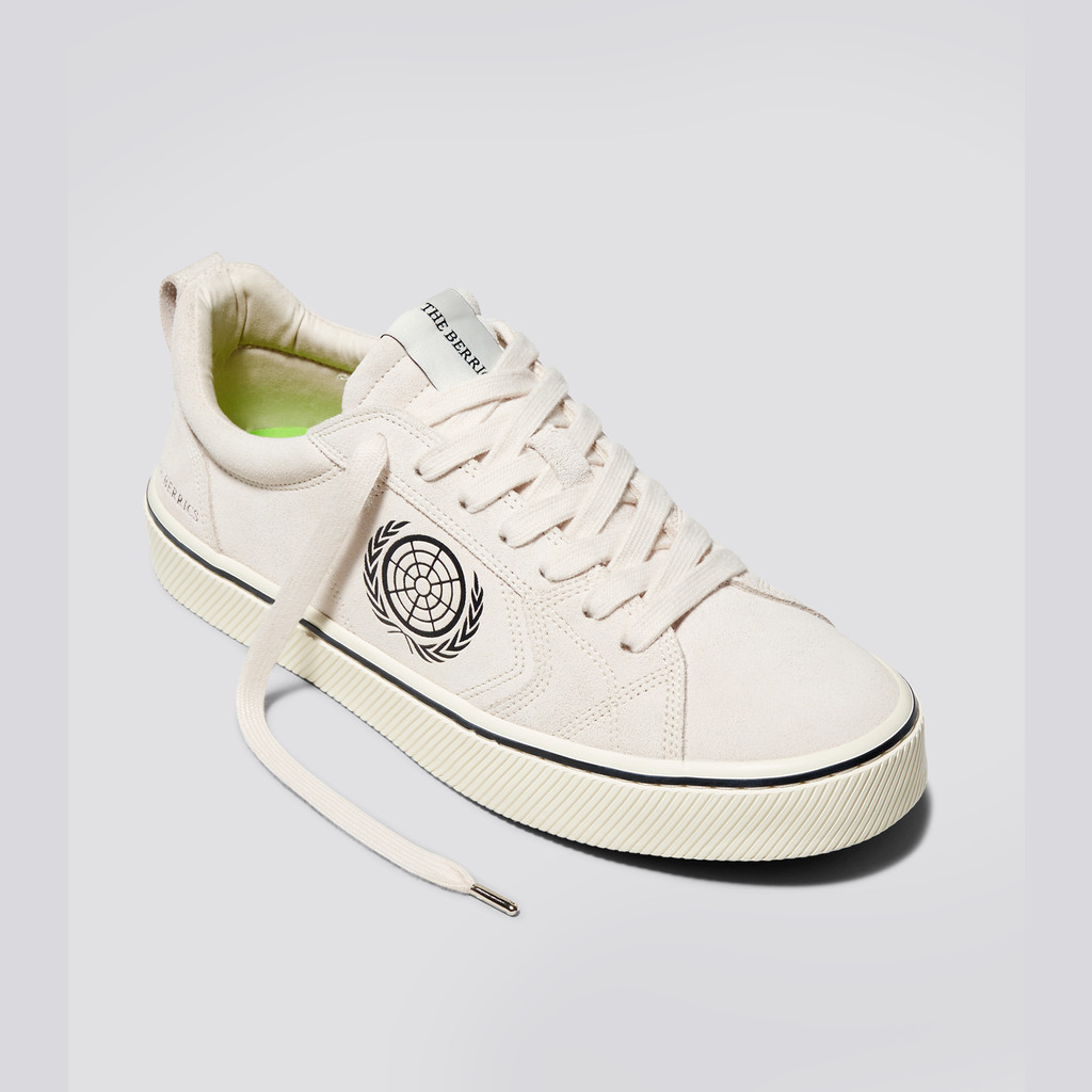 CATIBA PRO Cariuma Low Top Suede Mujer Blancas | SY0395246