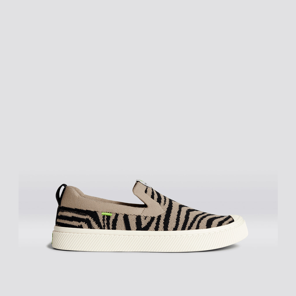 IBI Slip-On Cariuma Low Top Bamboo Weave Knit Vegan Mujer Zebra Print | IG4701256