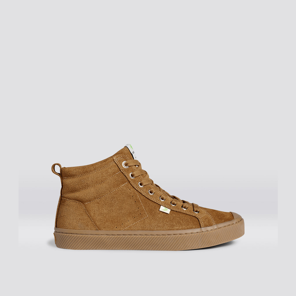 OCA HIGH Cariuma High Top Suede Hombre Camel | JR8701543