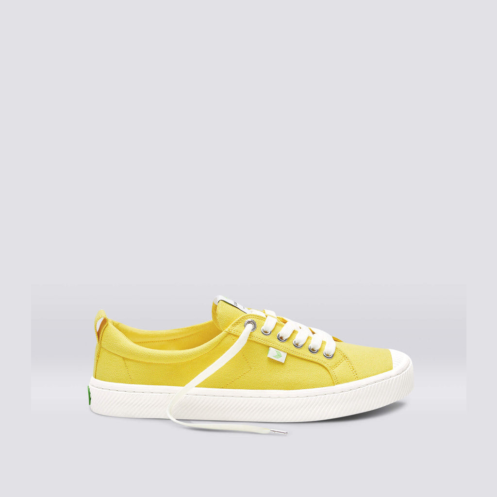 OCA LOW Cariuma Low Top Canvas Mujer Amarillo | AS2783416