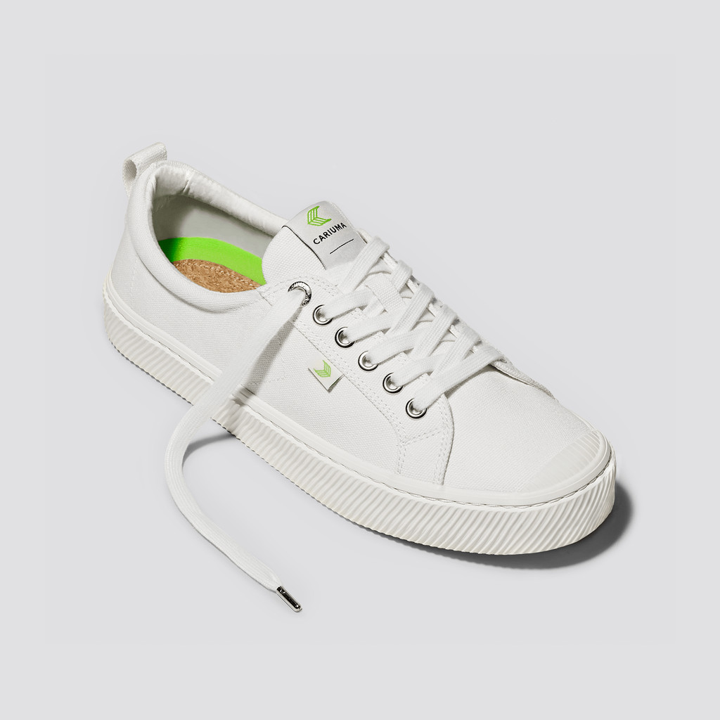 OCA LOW Cariuma Low Top Lona Vegan Hombre Off-White | FV0149532