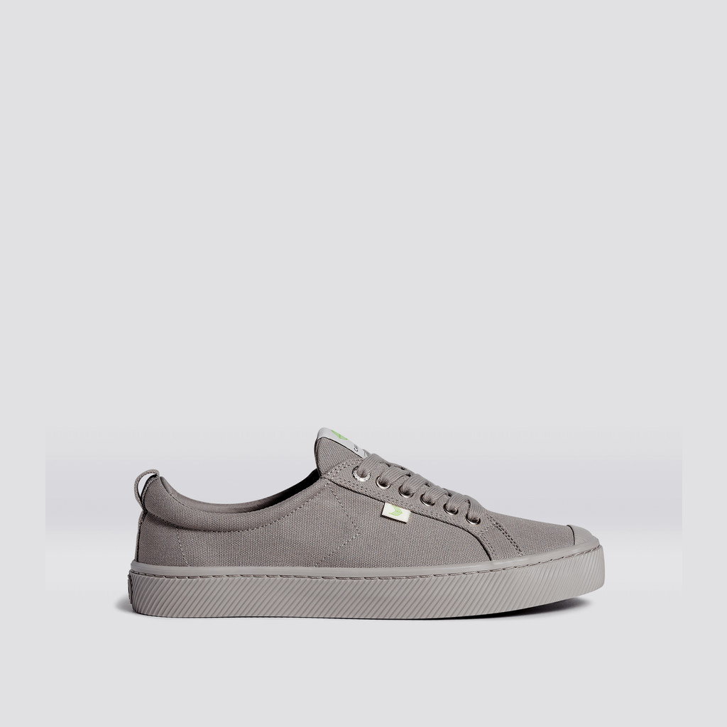 OCA LOW Cariuma Low Top Lona Vegan Mujer Gris | LT9307812