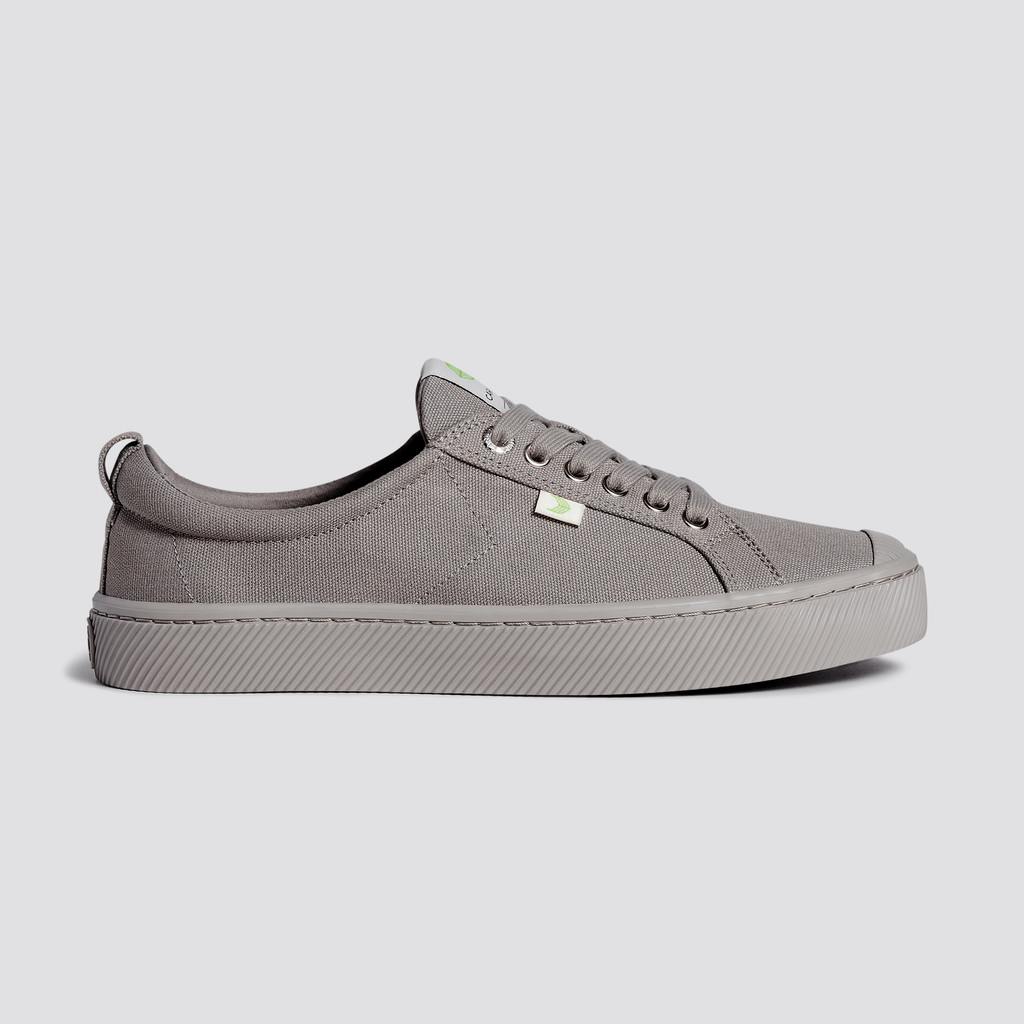 OCA LOW Cariuma Low Top Lona Vegan Mujer Gris | LT9307812