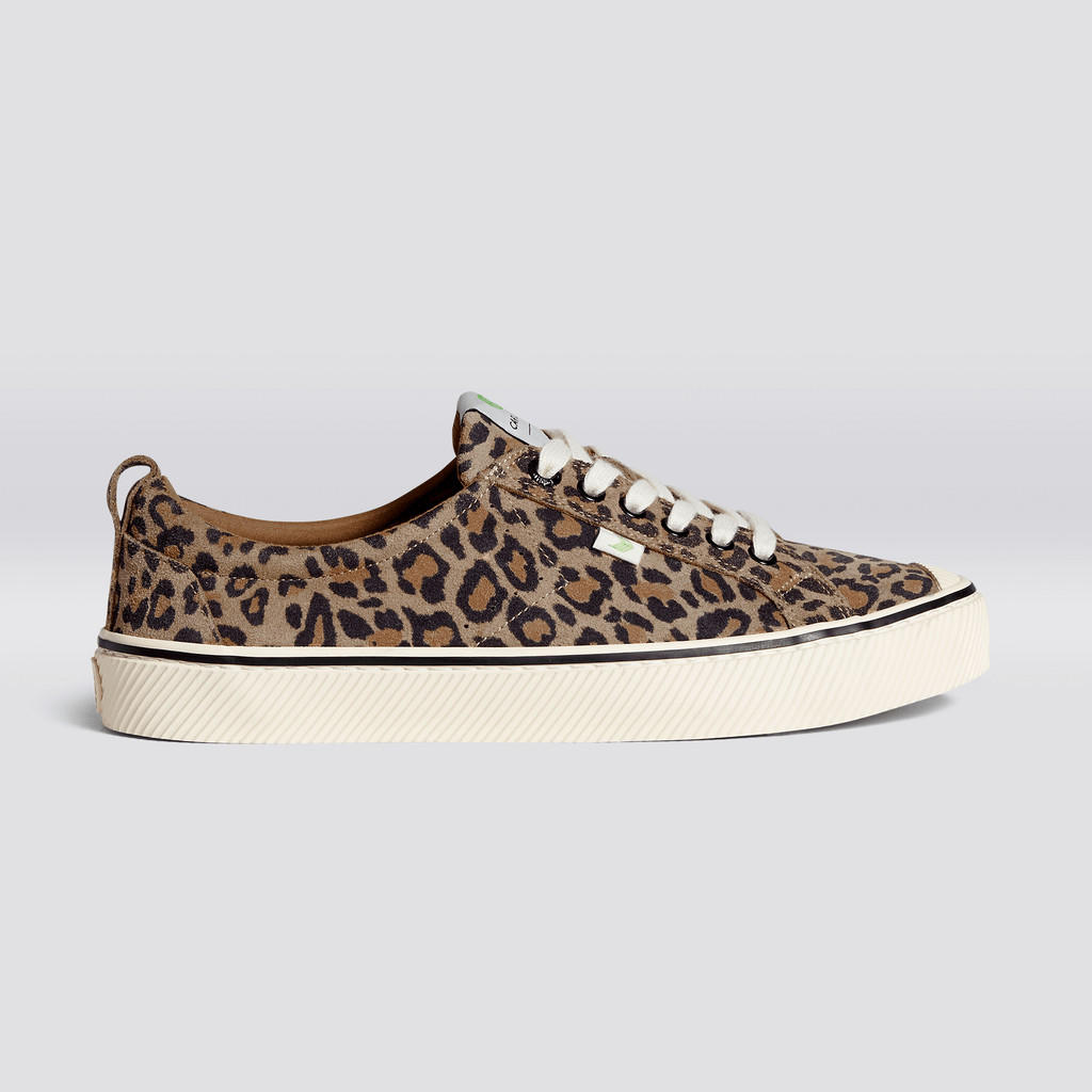 OCA LOW Cariuma Low Top Suede Hombre Leopardo | ZF1508496