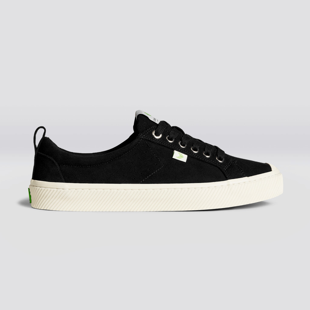 OCA LOW Cariuma Low Top Suede Mujer Negras | JG6859423